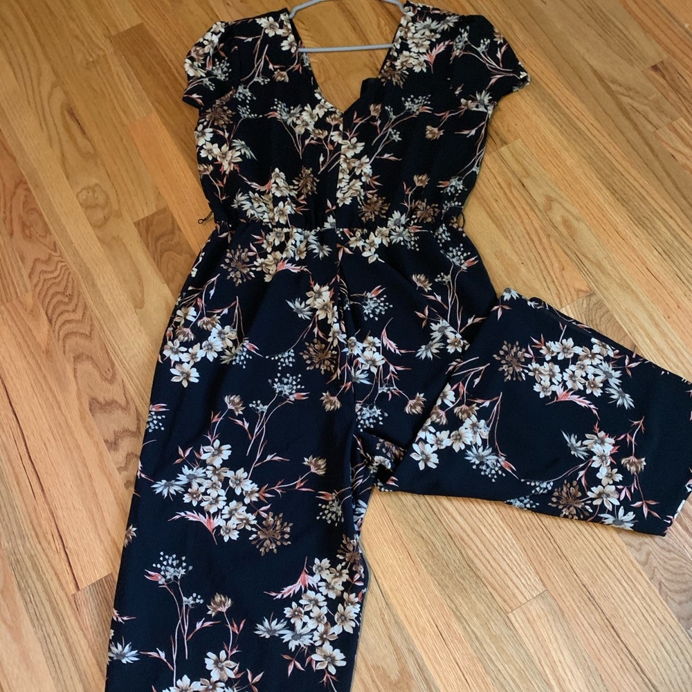 romper - Picture 1 of 3